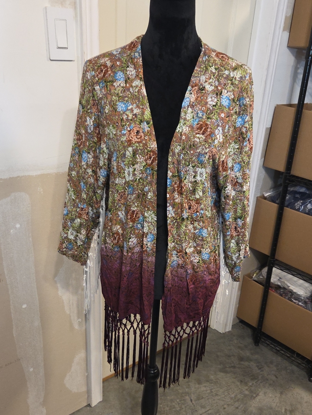 Gimmicks BKE BOHO Floral Open-Front Fringe Kimono Jacket Lagenlook Brown Purple
